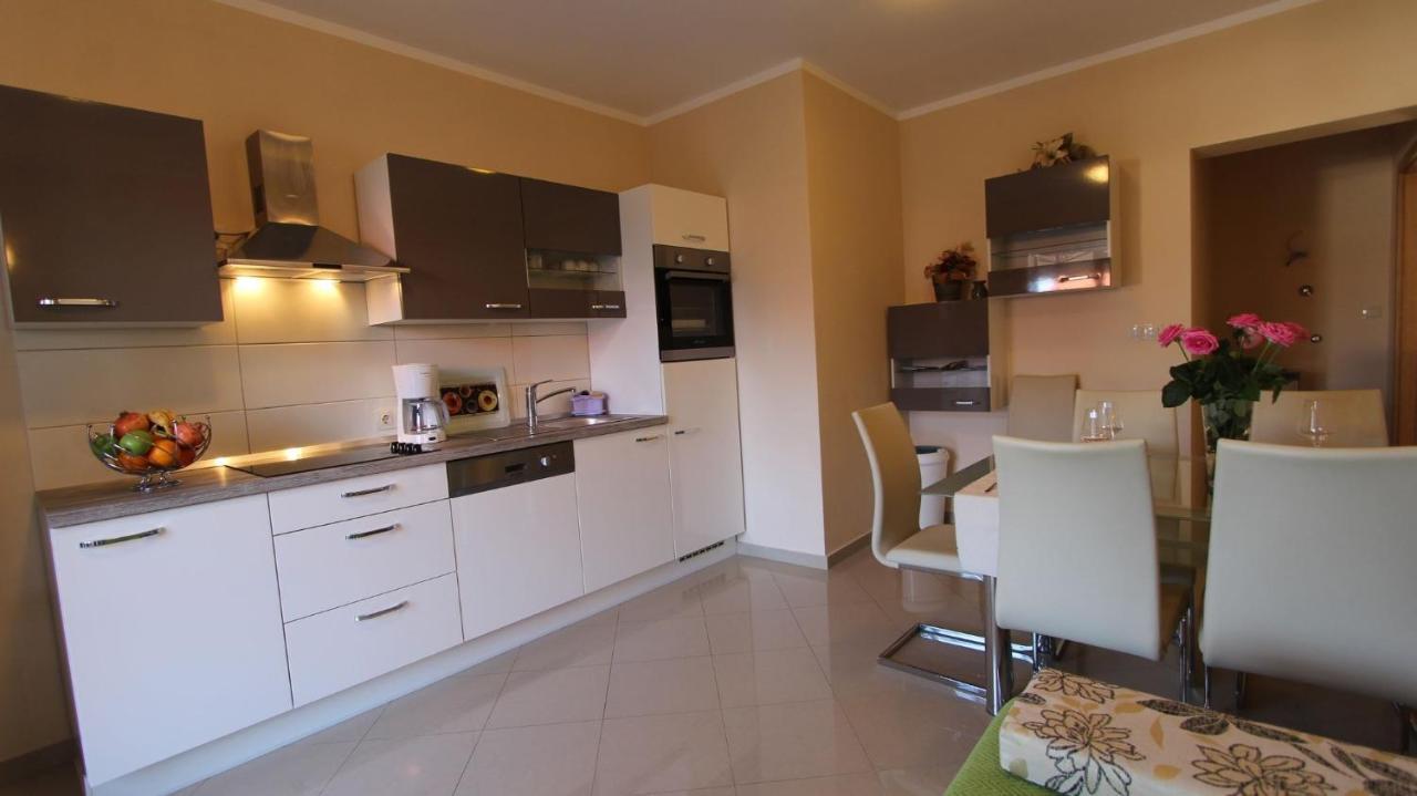 Apartment Dobrinj 1 Luaran gambar