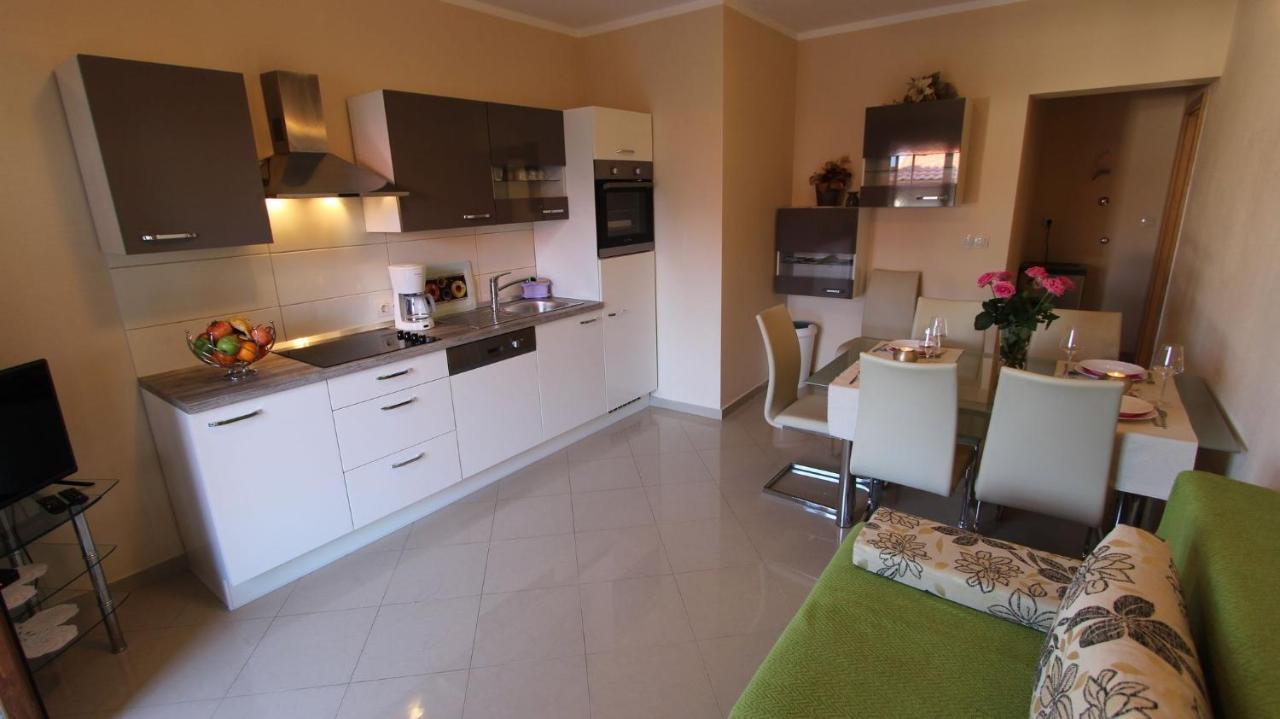 Apartment Dobrinj 1 Luaran gambar