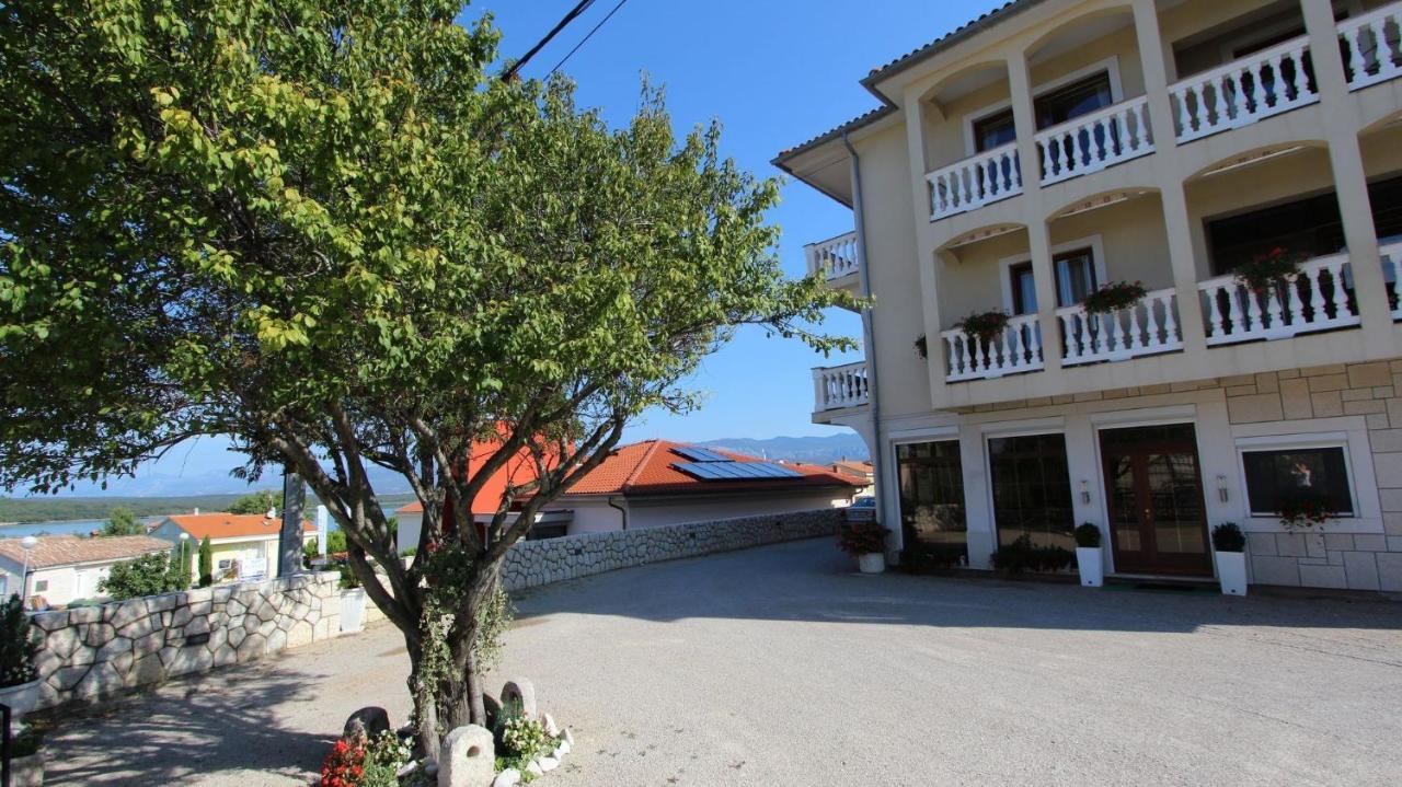 Apartment Dobrinj 1 Luaran gambar